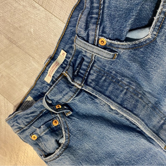 Levi’s ribcage jeans size 26 - Picture 2 of 3